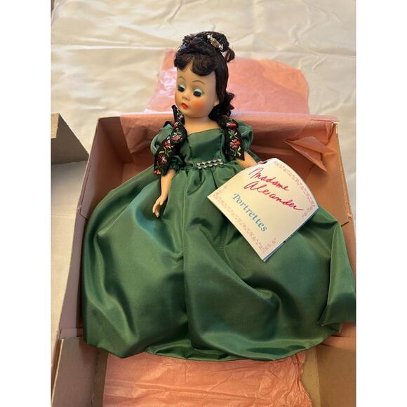 Madame Alexander Doll Green Gown‎ Portrait Series Collectible in Box - Picture 4 of 4